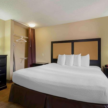 Extended Stay America Suites - Rockford - I-90 Zewnętrze zdjęcie