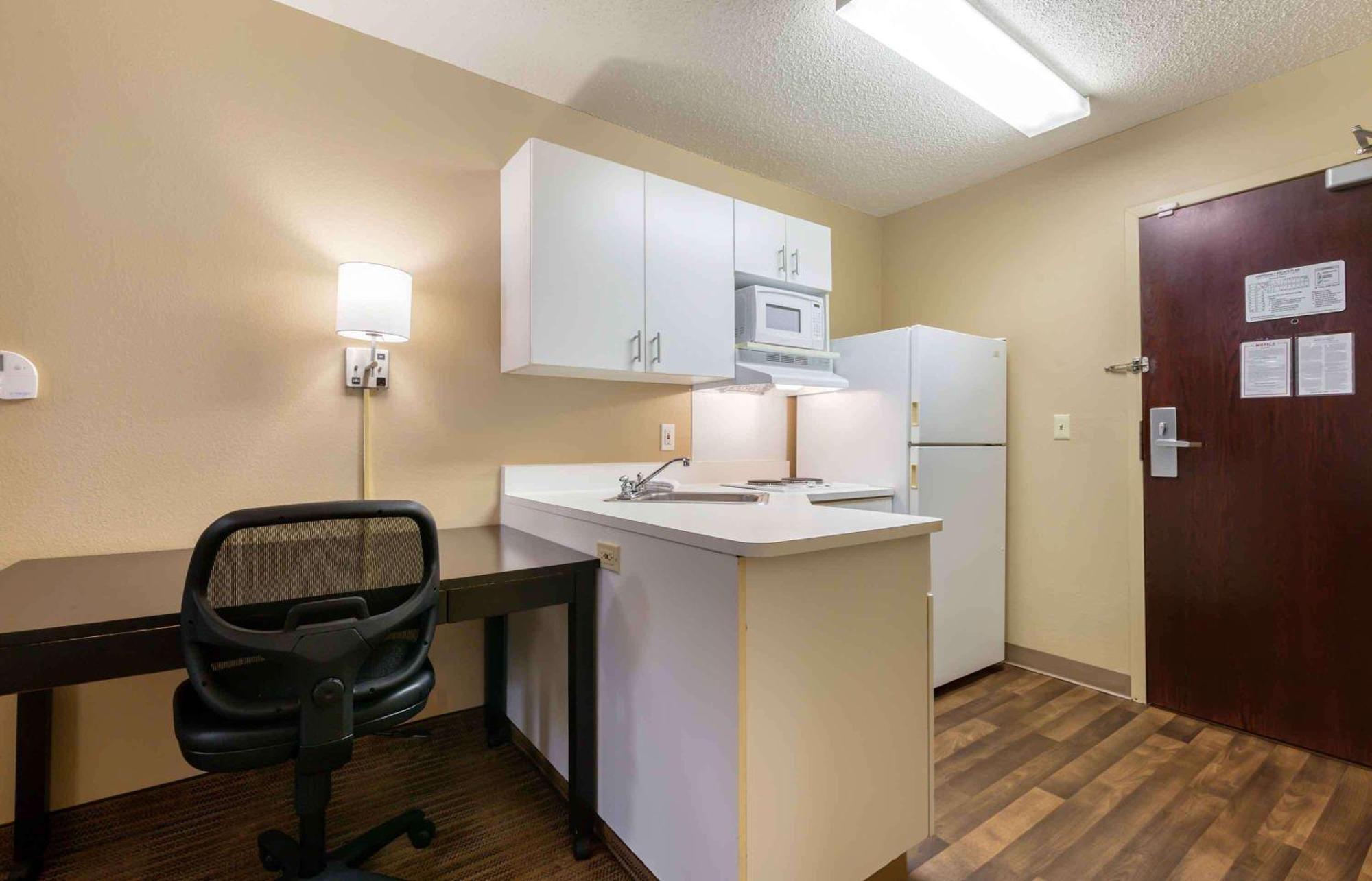 Extended Stay America Suites - Rockford - I-90 Zewnętrze zdjęcie